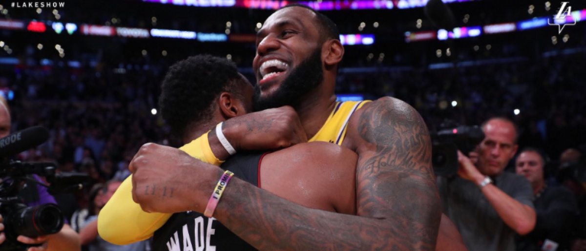 Lakers de LeBron ganan a Heat de Wade en su último choque