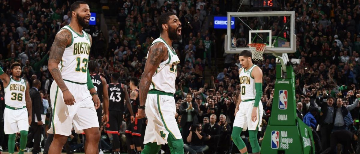 Celtics vence a Raptors gracias a los 27 puntos de Irving