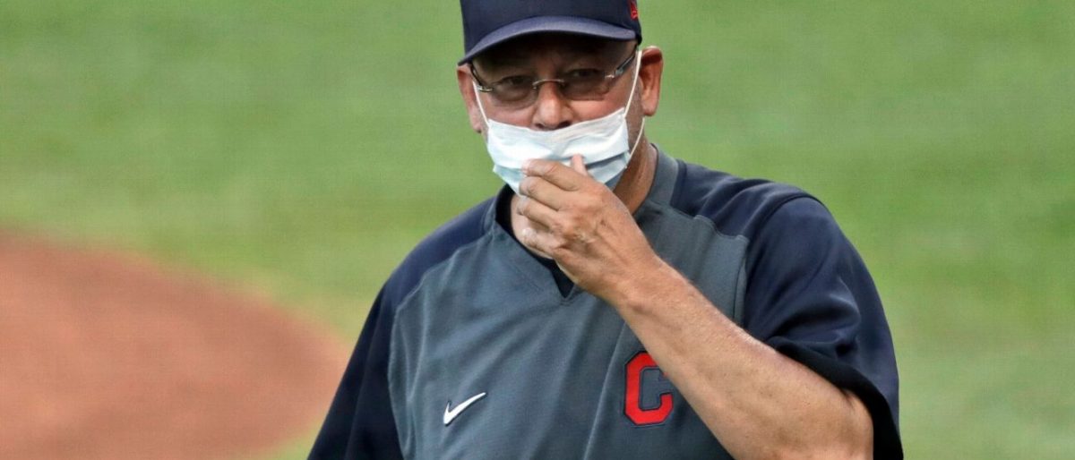 Terry Francona, mánager de Cleveland Indians, pierde segundo juego por resfriado